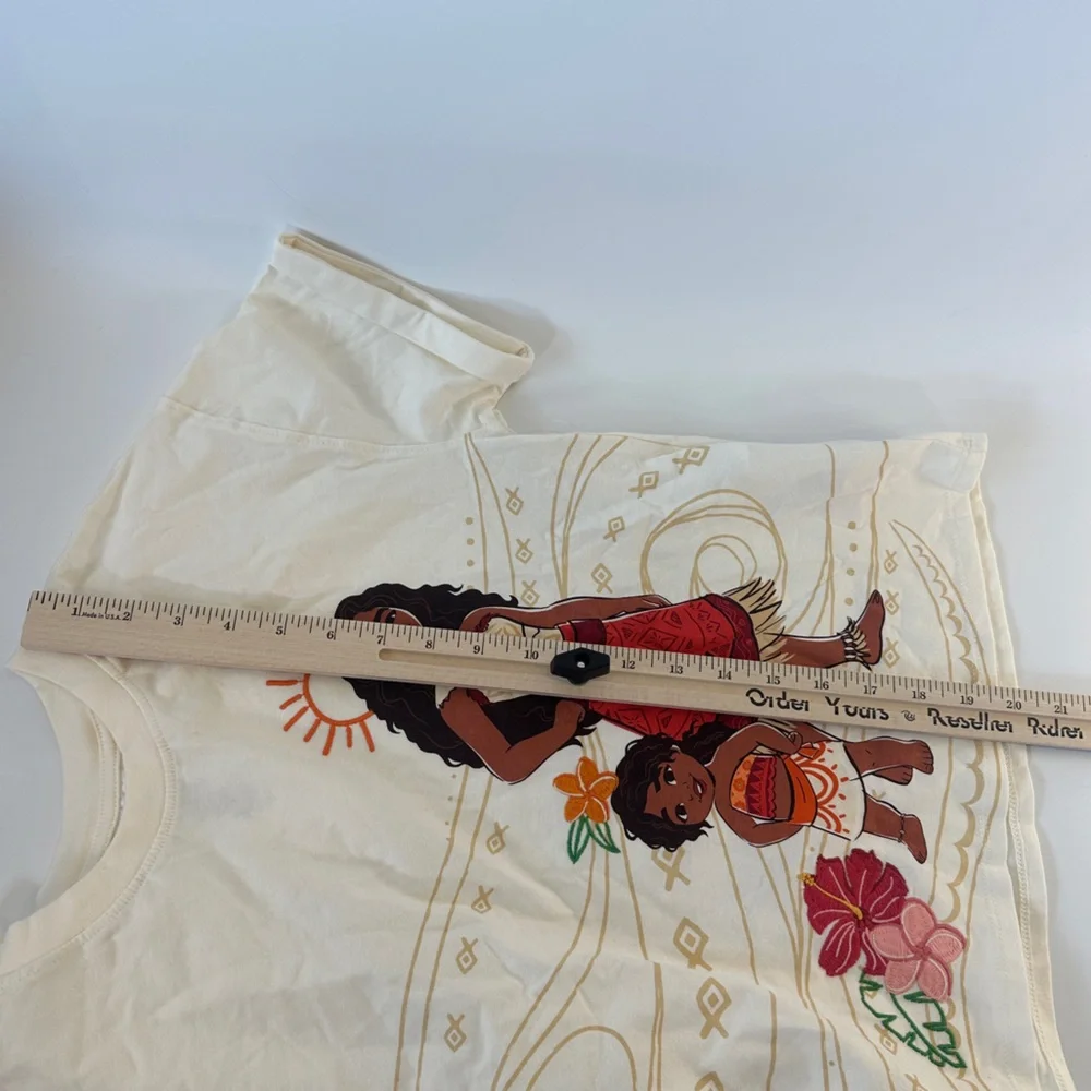 NWT‎ Disney Moana 2 Simea Short Sleeve T-Shirt Kids 13/14